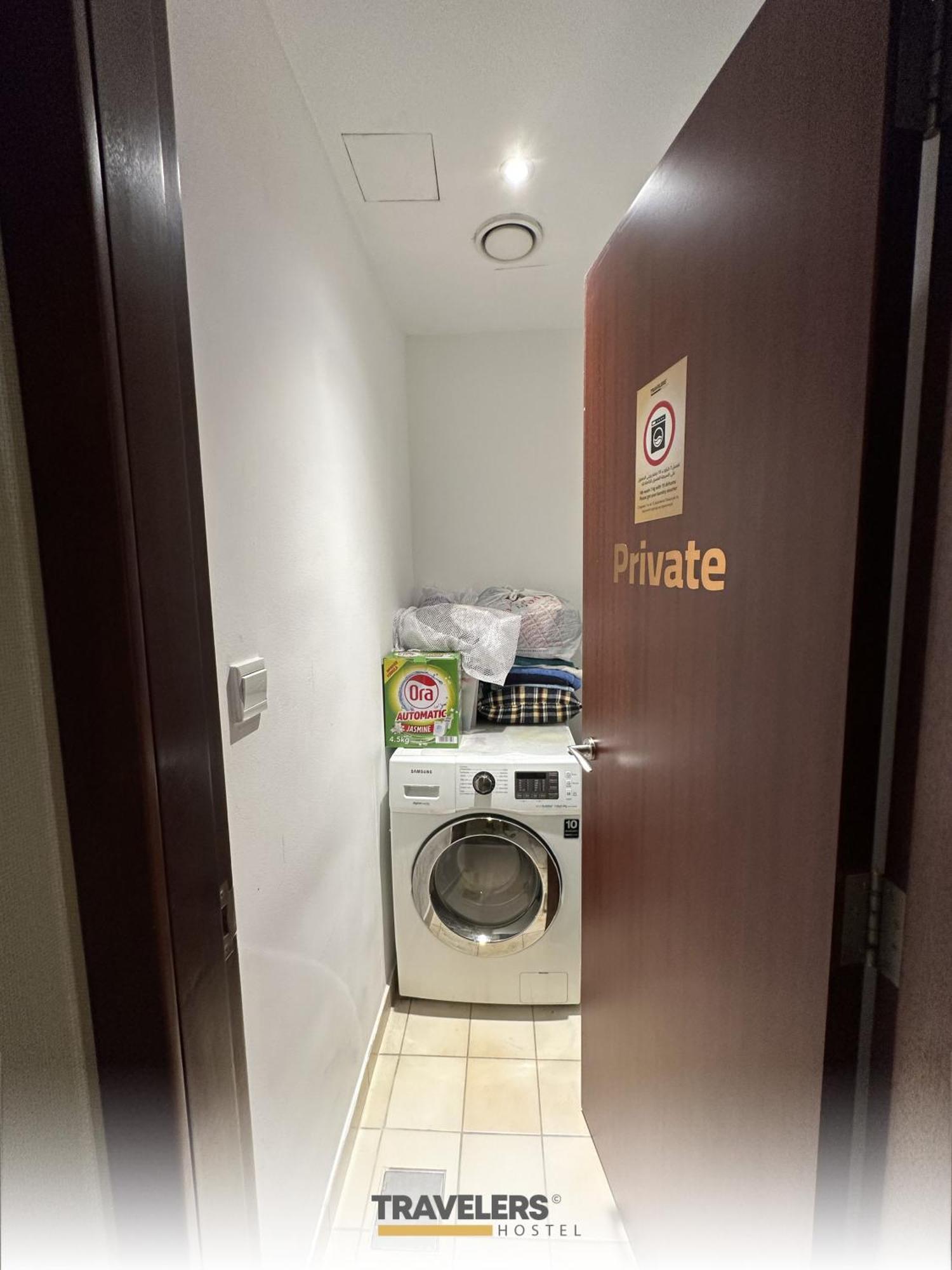Travelers - Dubai Marina Hostel المظهر الخارجي الصورة
