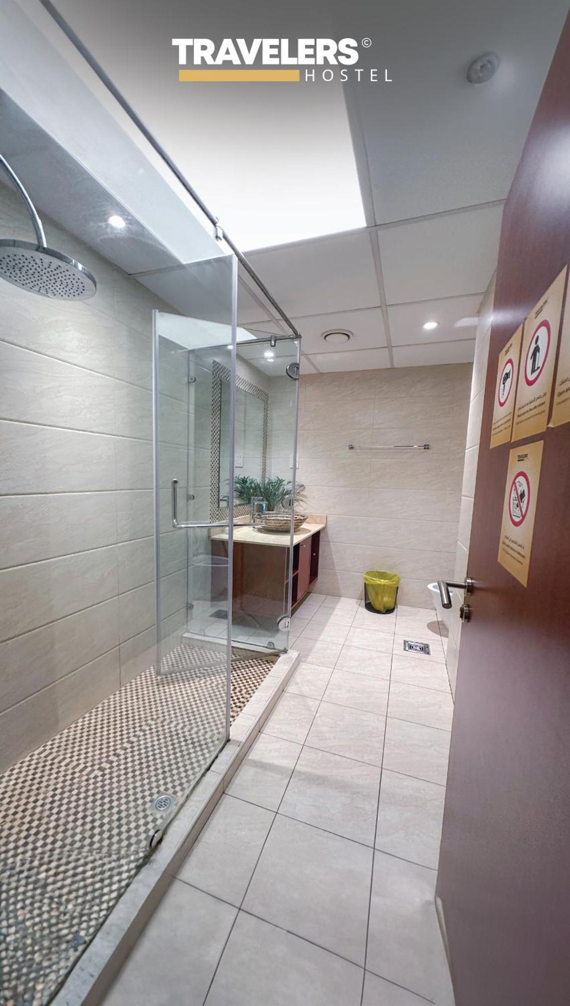 Travelers - Dubai Marina Hostel المظهر الخارجي الصورة